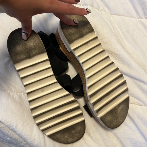 Steve Madden Bandi Elastic Platform Sandal - Picture 4 of 5